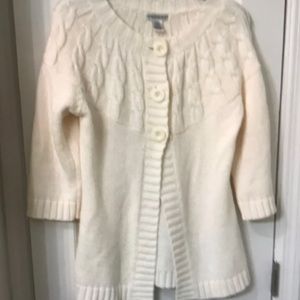 Medium cable knit cardigan ivory easy care excellent like new